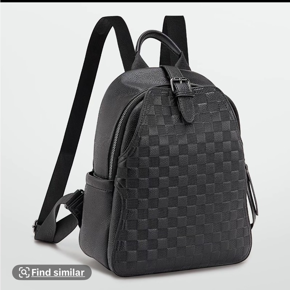 Viral TikTok Black Checkered Backpack 💕 - Picture 1 of 4